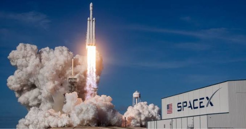 SpaceX 기업 이미지